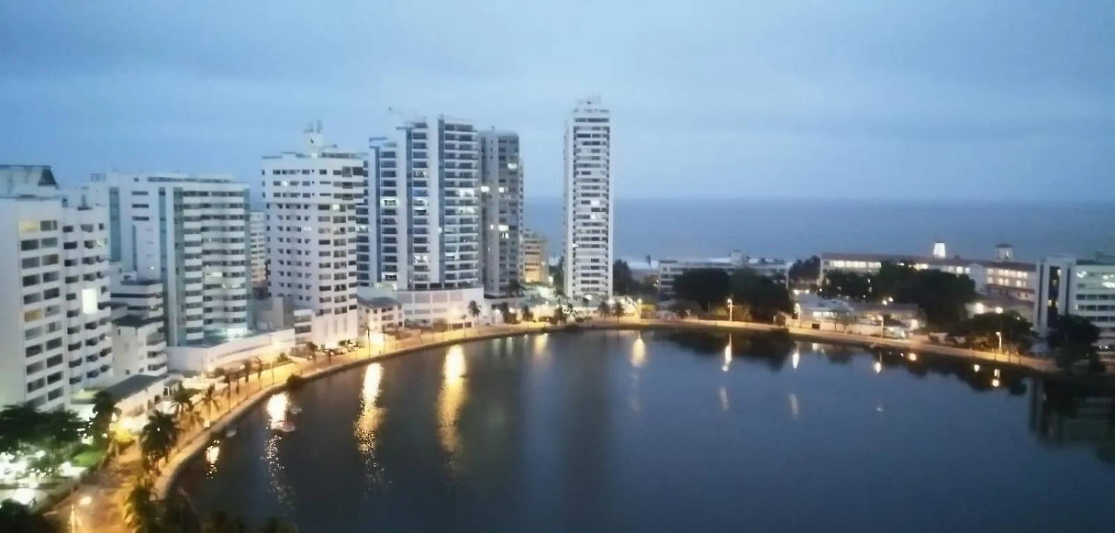 Apartment Cartagena El Laguito Apto Cerca A La Playa